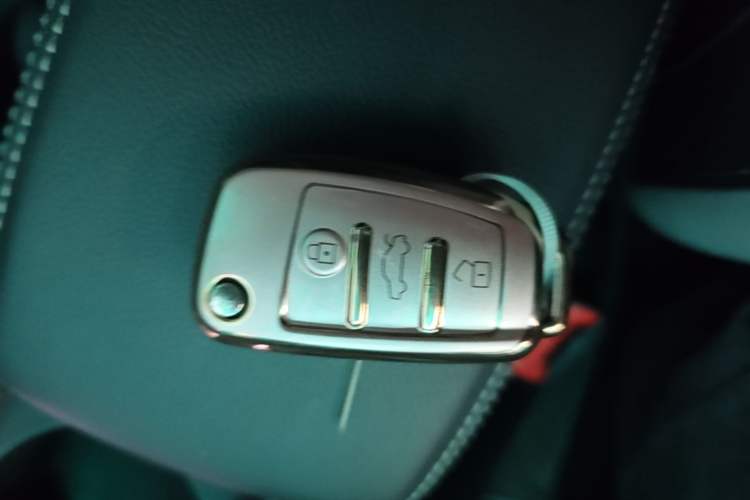 Used Audi Q3 2022 35 TFSI Progressive Dynamic Edition Vehicle Key