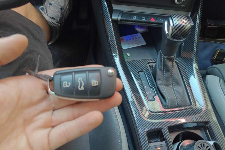 Used Audi Q3 2022 35 TFSI Progressive Dynamic Edition Vehicle Key