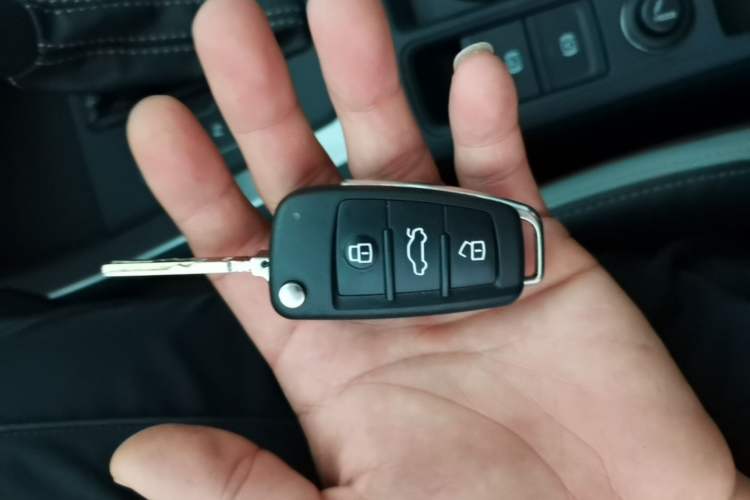 Used Audi Q3 2022 35 TFSI Progressive Dynamic Edition Vehicle Key