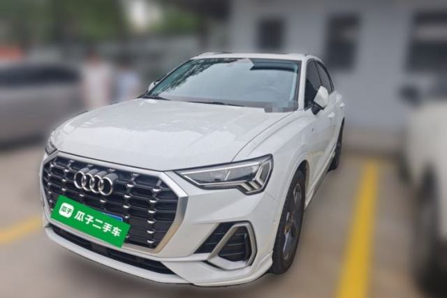 Used Audi Q3 2022 35 TFSI Fashion Dynamic Model