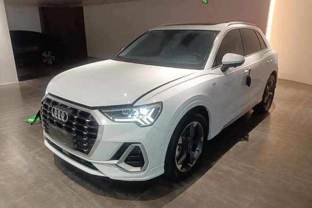 Used Audi Q3 2022 35 TFSI Fashion Dynamic Model