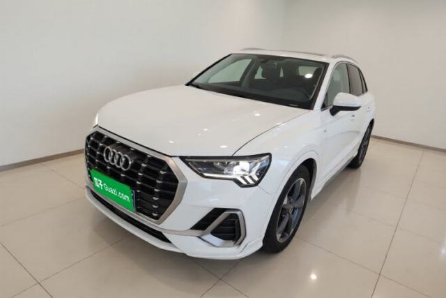 Audi Q3 2022 35 TFSI Fashion Dynamic Model с пробегом