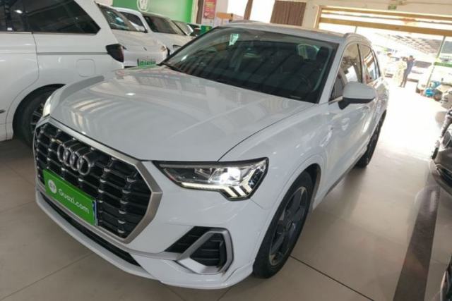 Used Audi Q3 2022 35 TFSI Fashion Dynamic Model