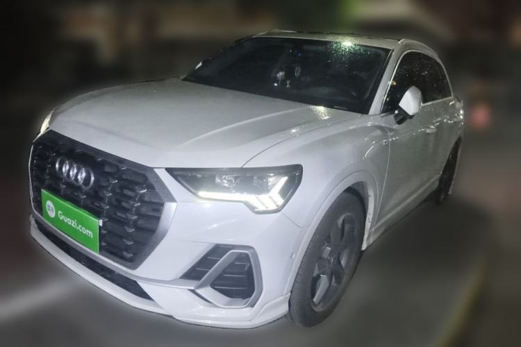 Used Audi Q3 2022 35 TFSI Fashion Dynamic Model Guazi used car, China used car export, Used car for sale, Used cars, Cheapest cars for sale