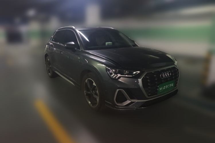 Used Audi Q3 2023 35 TFSI Fashion Dynamic Model (1.4T) Front Right 45 Deg