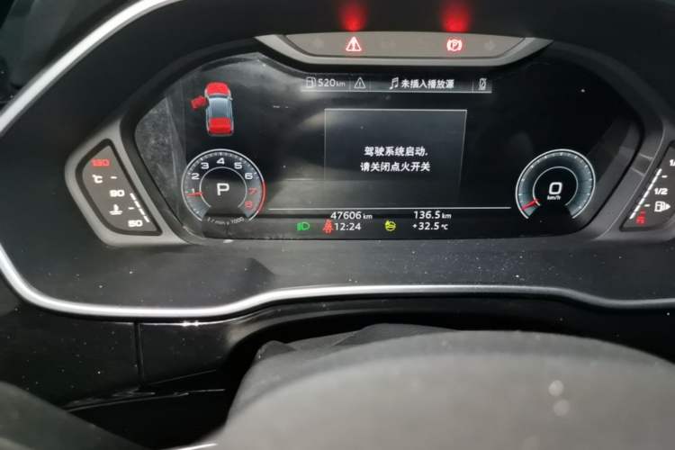 Used Audi Q3 2023 35 TFSI Fashion Dynamic Model (1.4T) Odometer Close Up