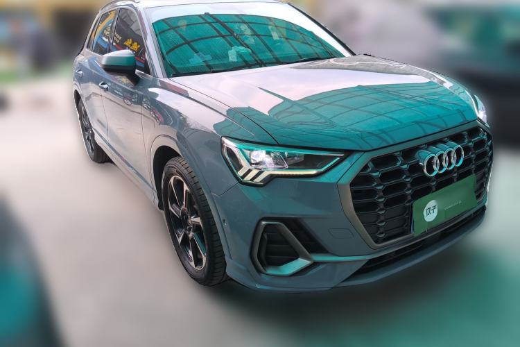 Used Audi Q3 2023 40 TFSI RS Edition Performance Model Front Right 45 Deg