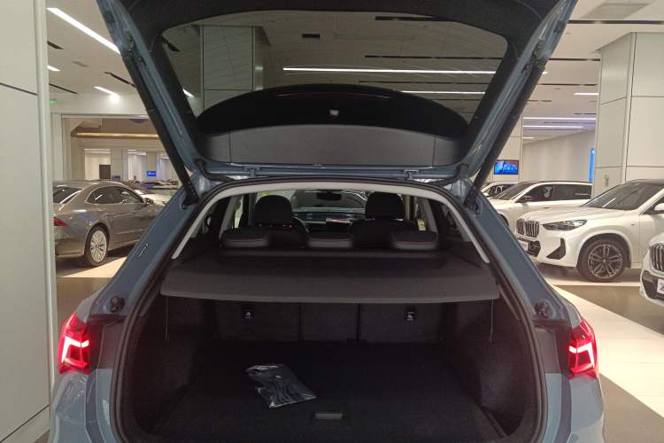 Used Audi Q3 2023 40 TFSI RS Edition Performance Model Trunk