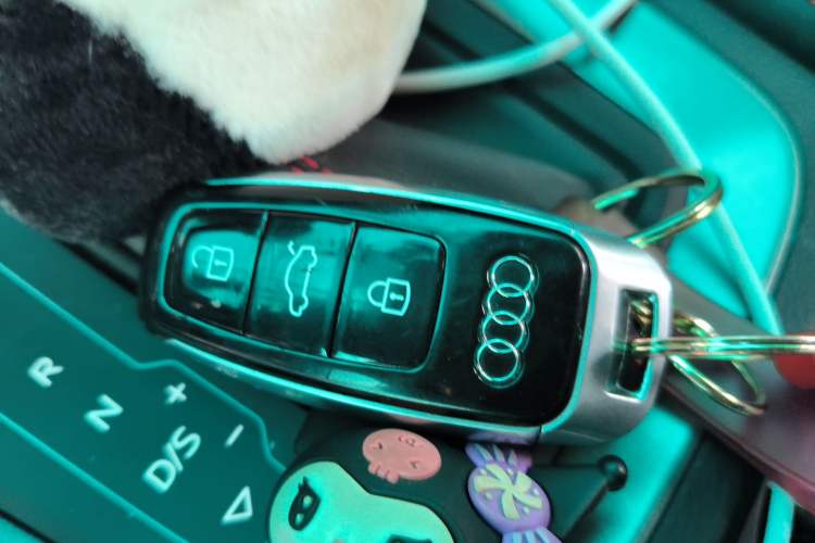 Used Audi Q3 2023 40 TFSI RS Edition Performance Model Vehicle Key