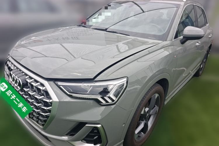 Used Audi Q3 2023 35 TFSI Fashion Dynamic Model (1.5T) Guazi used car, China used car export, Used car for sale, Used Audi cars, Cheapest cars for sale