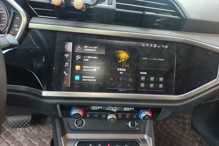 Used Audi Q3 2023 35 TFSI Fashion Dynamic Model (1.5T) Audio And AC Panel