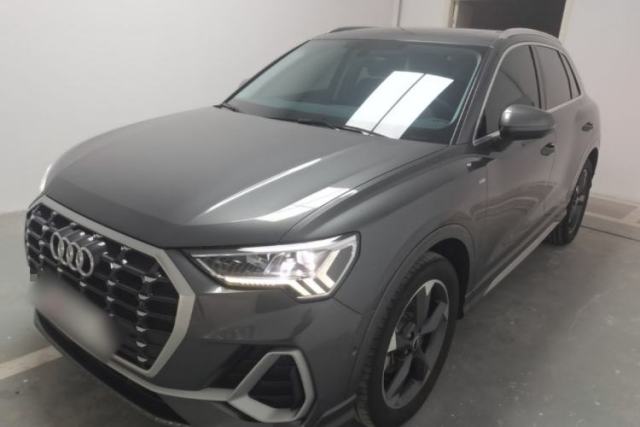 Used Audi Q3 2023 35 TFSI Fashion Dynamic Model (1.4T)