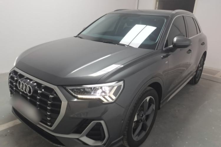 Used Audi Q3 2023 35 TFSI Fashion Dynamic Model (1.4T) Guazi used car, China used car export, Used car for sale, Used Audi cars, Cheapest cars for sale