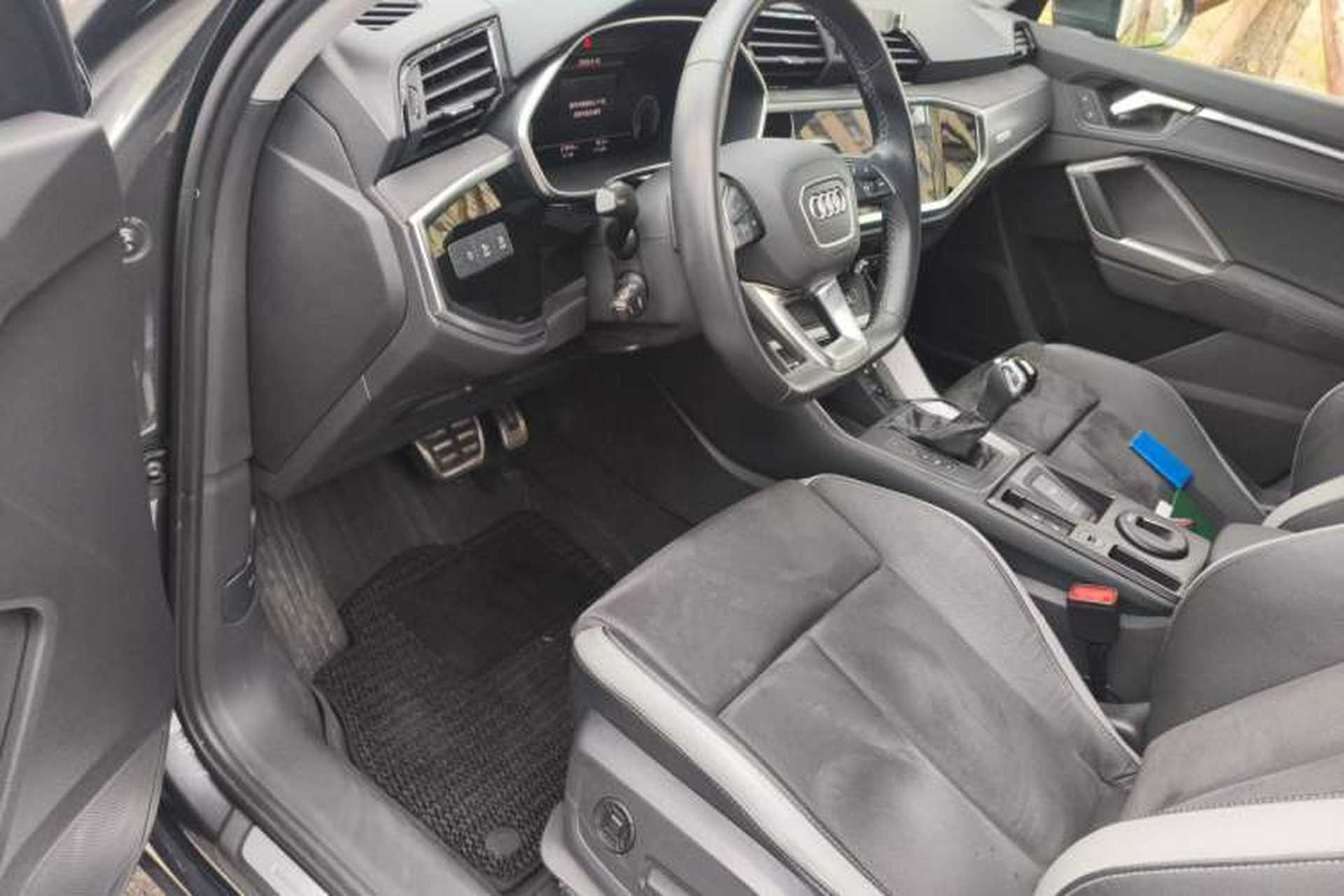 Used Audi Q3 2023 Updated 40 TFSI Fashionable and Dynamic Version Driver Seat