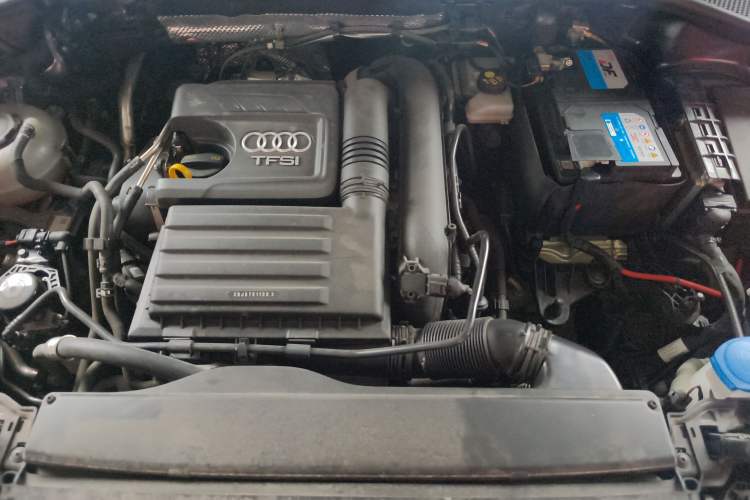 Used Audi Q3 2023 35 TFSI Fashion Dynamic Model (1.4T) Engine Bay
