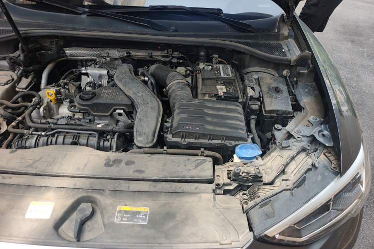 Used Audi Q3 2023 35 TFSI Fashion Dynamic Model (1.5T) Engine Bay Left