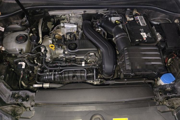 Used Audi Q3 2023 35 TFSI Fashion Dynamic Model (1.5T) Engine Bay