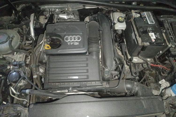 Used Audi Q3 2023 35 TFSI Fashion Dynamic Model (1.4T) Engine Bay