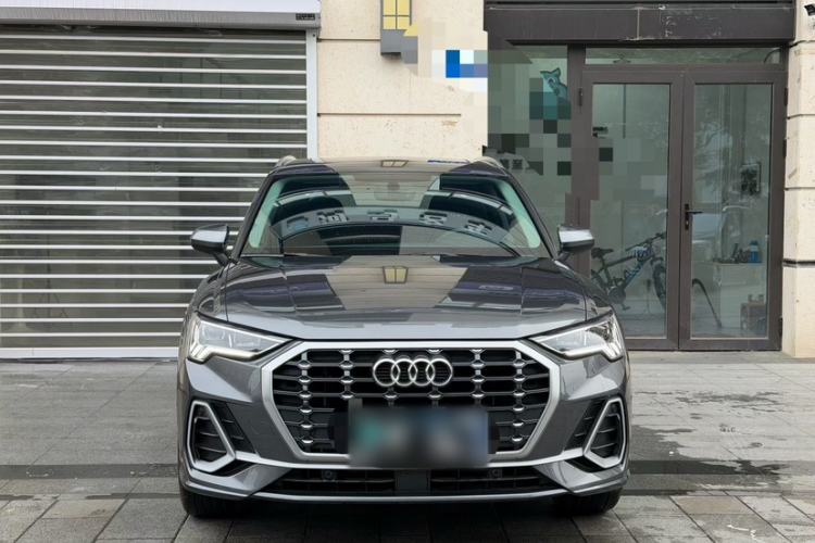 Used Audi Q3 2023 35 TFSI Fashion Dynamic Model (1.4T) Exterior 1