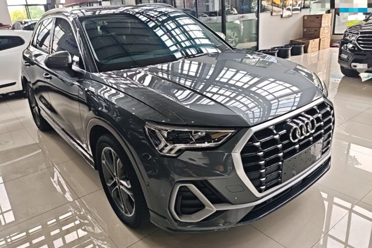 Used Audi Q3 2023 Updated 40 TFSI Fashionable and Dynamic Version Exterior 1