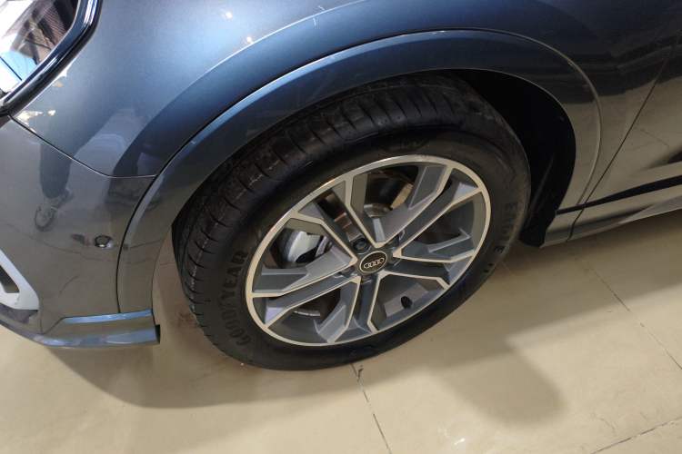 Used Audi Q3 2023 40 TFSI Fashion Dynamic Model Exterior 1