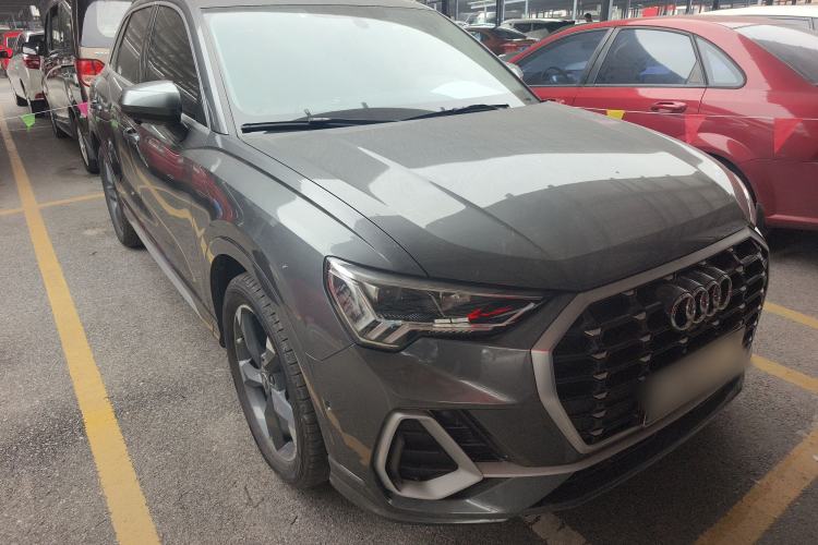 Used Audi Q3 2023 35 TFSI Fashion Dynamic Model (1.4T) Exterior 2