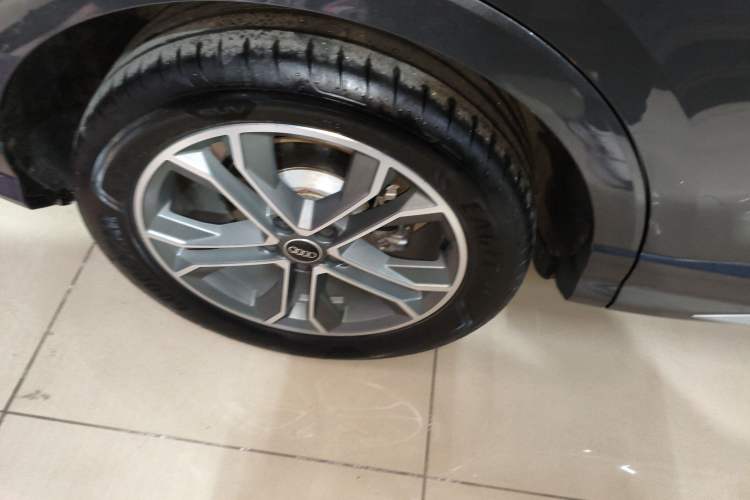 Used Audi Q3 2023 40 TFSI Fashion Dynamic Model Exterior 2