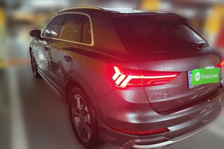 Used Audi Q3 2023 35 TFSI Fashion Dynamic Model (1.4T) Exterior 3
