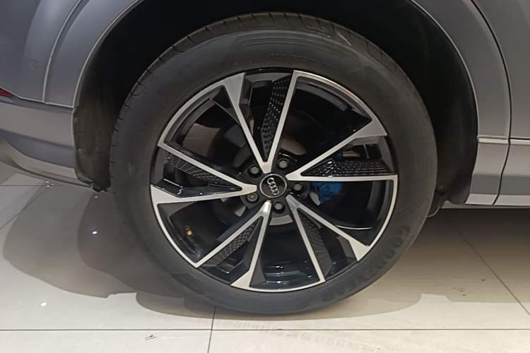 Used Audi Q3 2023 35 TFSI Fashion Dynamic Model (1.5T) Exterior 5