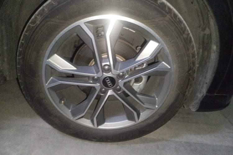 Used Audi Q3 2023 35 TFSI Fashion Dynamic Model (1.4T) Exterior 7
