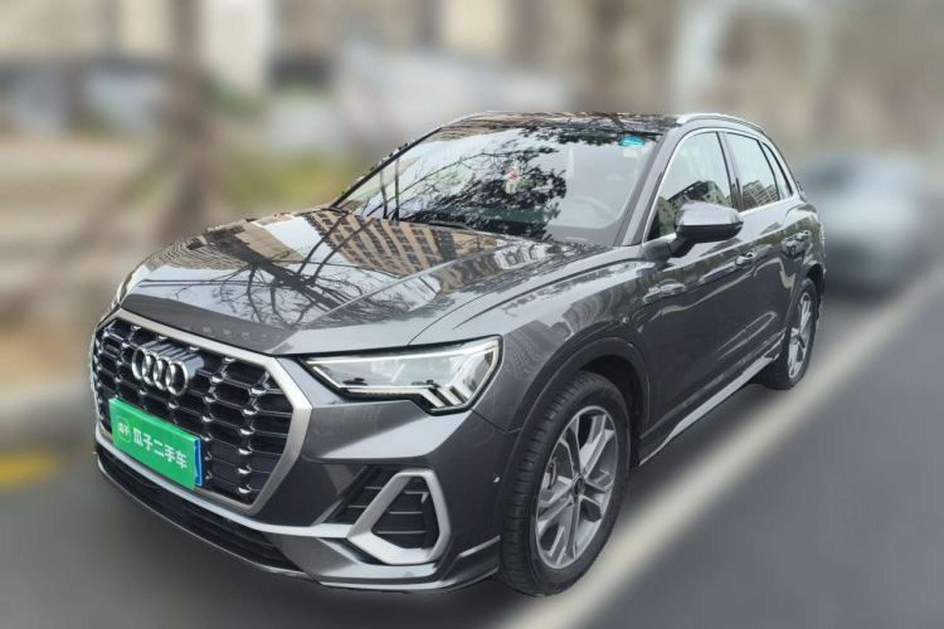 Used Audi Q3 2023 Updated 40 TFSI Fashionable and Dynamic Version Front Left 45 Deg