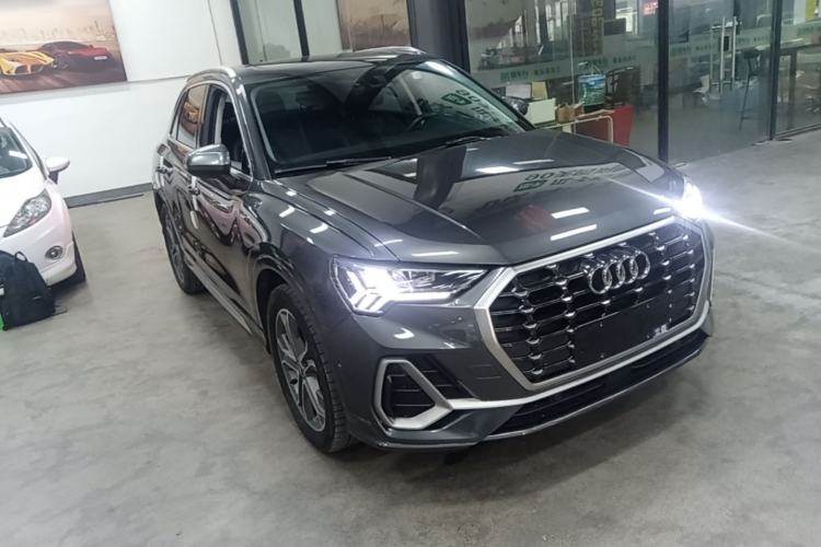 Used Audi Q3 2023 35 TFSI Fashion Dynamic Model (1.4T) Front Right 45 Deg