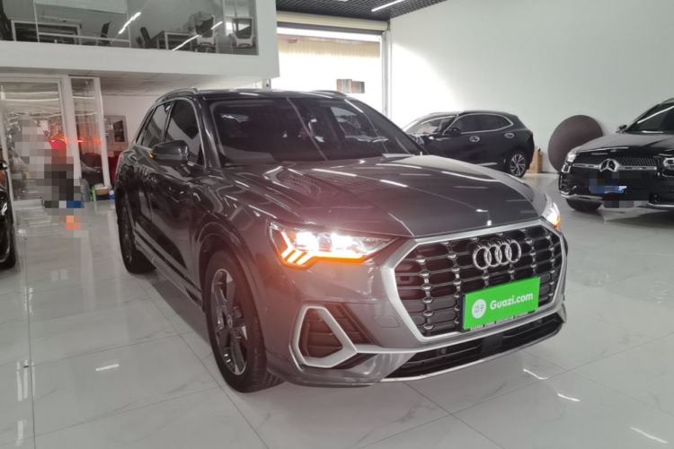Used Audi Q3 2023 35 TFSI Fashion Dynamic Model (1.5T) Front Right 45 Deg