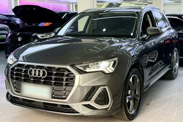 Used Audi Q3 2023 35 TFSI Fashion Dynamic Model (1.4T)