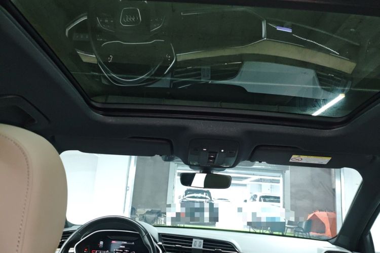 Used Audi Q3 2023 Updated 40 TFSI Fashionable and Dynamic Version Headliner