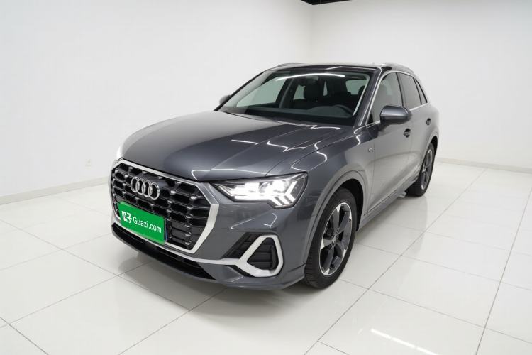 Used Audi Q3 2023 35 TFSI Fashion Dynamic Model (1.4T) Guazi used car, China used car export, Used car for sale, Used Audi cars, Cheapest cars for sale