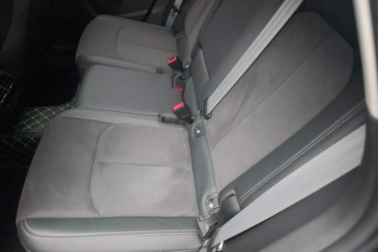 Used Audi Q3 2023 35 TFSI Fashion Dynamic Model (1.4T) Interior 4