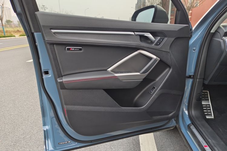 Used Audi Q3 2023 40 TFSI RS Edition Performance Model Interior 9