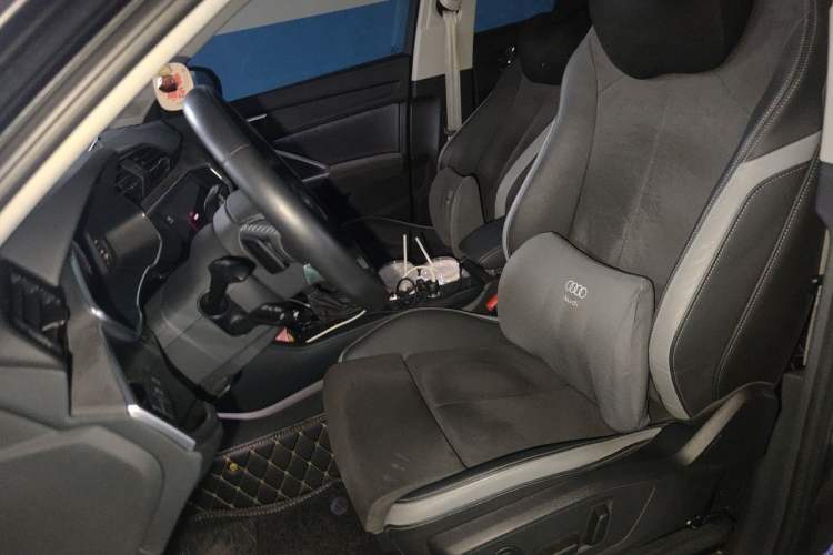 Used Audi Q3 2023 35 TFSI Fashion Dynamic Model (1.5T) Left Front Seat