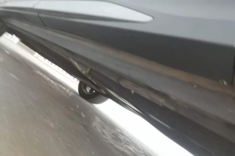 Used Audi Q3 2023 35 TFSI Fashion Dynamic Model (1.4T) Left Side Sill