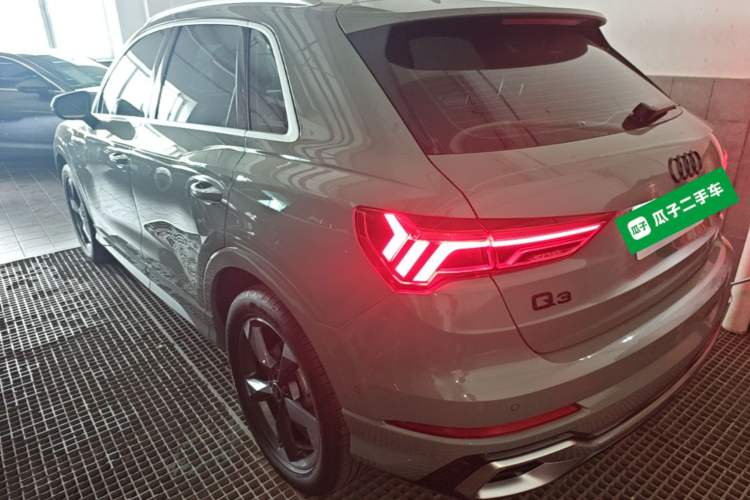 Used Audi Q3 2023 35 TFSI Fashion Dynamic Model (1.5T) Rear Left 45 Deg