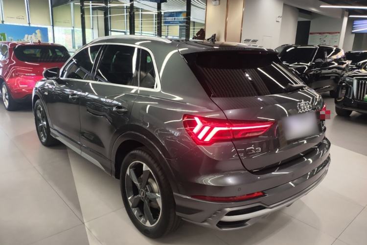 Used Audi Q3 2023 35 TFSI Fashion Dynamic Model (1.5T) Rear Left 45 Deg