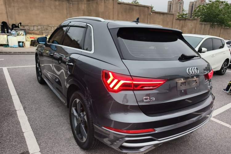 Used Audi Q3 2023 35 TFSI Fashion Dynamic Model (1.4T) Rear Left 45 Deg