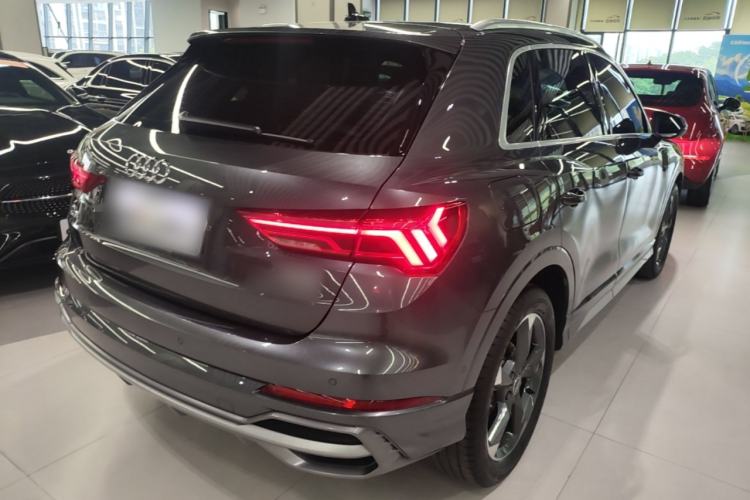 Used Audi Q3 2023 35 TFSI Fashion Dynamic Model (1.5T) Rear Right 45 Deg