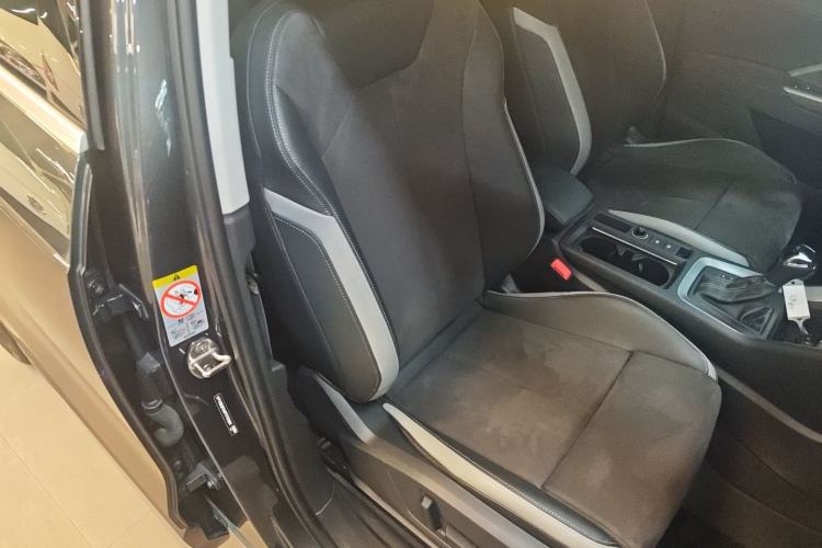 Used Audi Q3 2023 35 TFSI Fashion Dynamic Model (1.5T) Right Front Seat