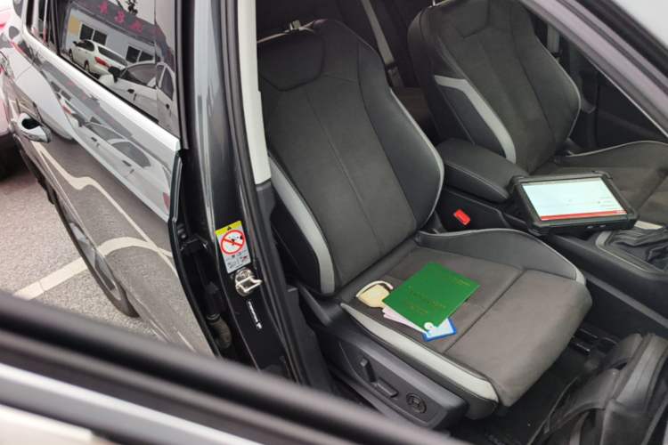 Used Audi Q3 2023 35 TFSI Fashion Dynamic Model (1.4T) Right Front Seat