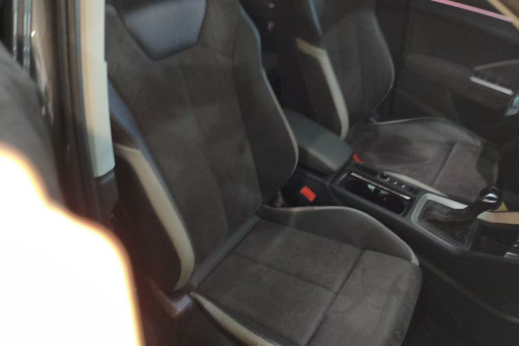 Used Audi Q3 2023 40 TFSI Fashion Dynamic Model Right Front Seat