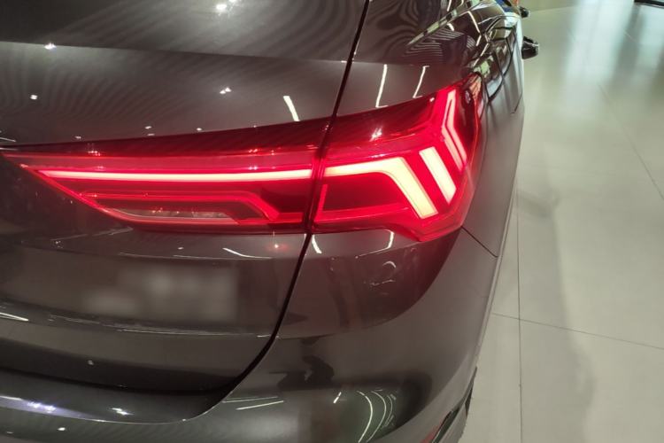 Used Audi Q3 2023 35 TFSI Fashion Dynamic Model (1.5T) Right Rear Taillight