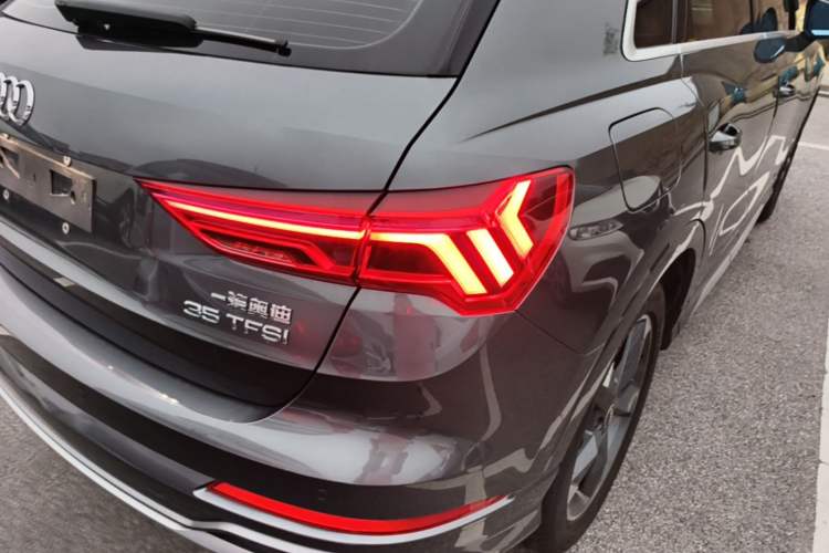 Used Audi Q3 2023 35 TFSI Fashion Dynamic Model (1.4T) Right Rear Taillight