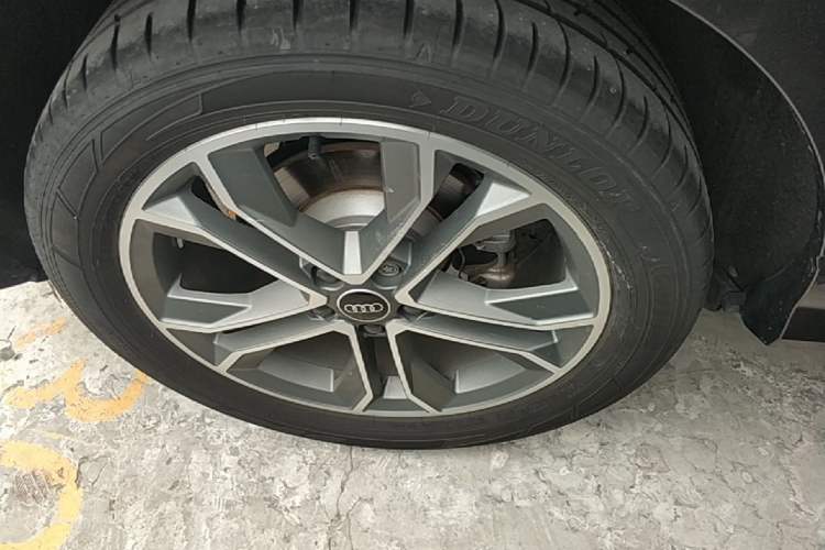 Used Audi Q3 2023 35 TFSI Fashion Dynamic Model (1.4T) Right Rear Wheel Hub